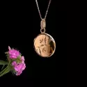 LOCKET AVEC BRANCHE DE DIAMANTS