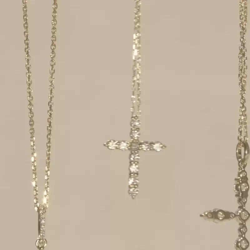 Collier Hortense • Croix en diamants